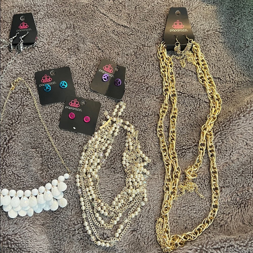 Paparazzi jewelry necklaces and earrings